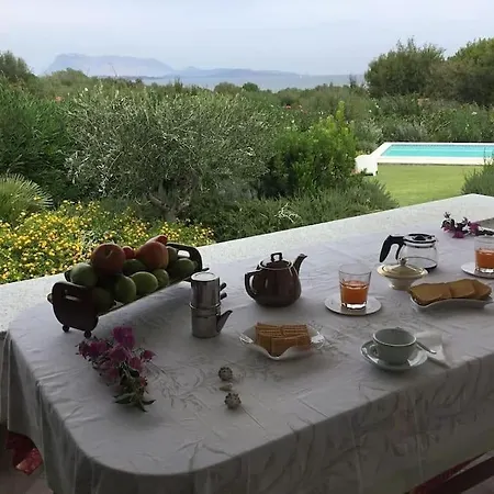 别墅 With Pool, Garden And Sea View 圣特奥多罗