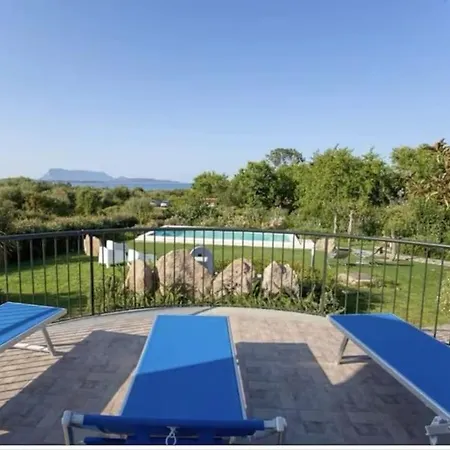 With Pool, Garden And Sea View * 圣特奥多罗