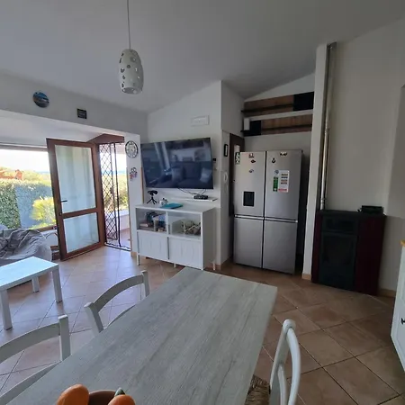 With Pool, Garden And Sea View Willa *